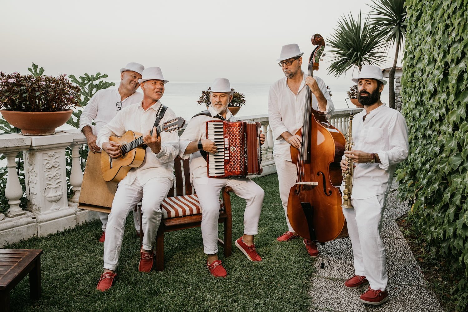 Destination wedding planner vendor